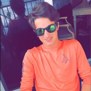 Meet your Posher, Alex